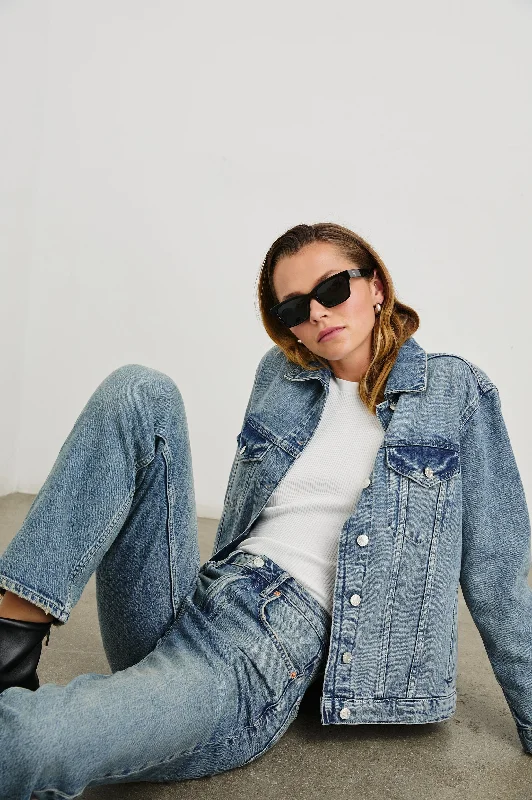 GROVE BOYFRIEND TRUCKER JACKET - EMBOSSED INDIGO